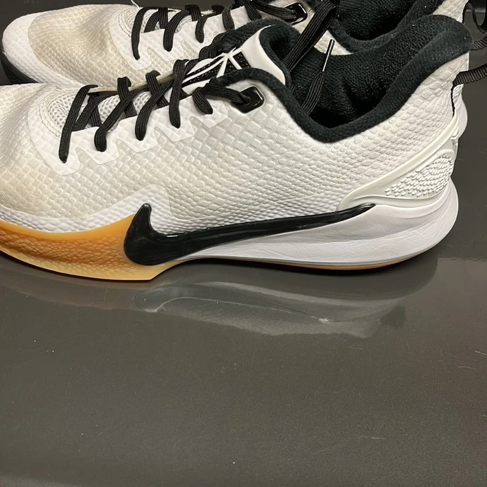 Use Kobe - Picture 4 of 5